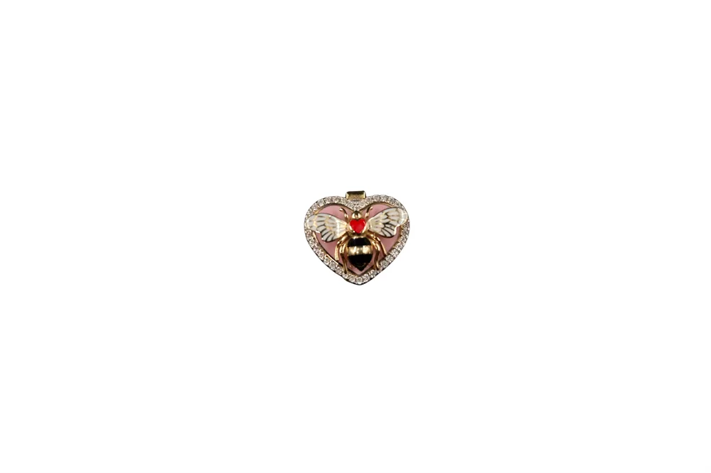 PEMBE KALP ARI CHARM
